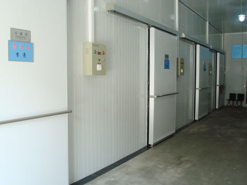 小型冷藏库